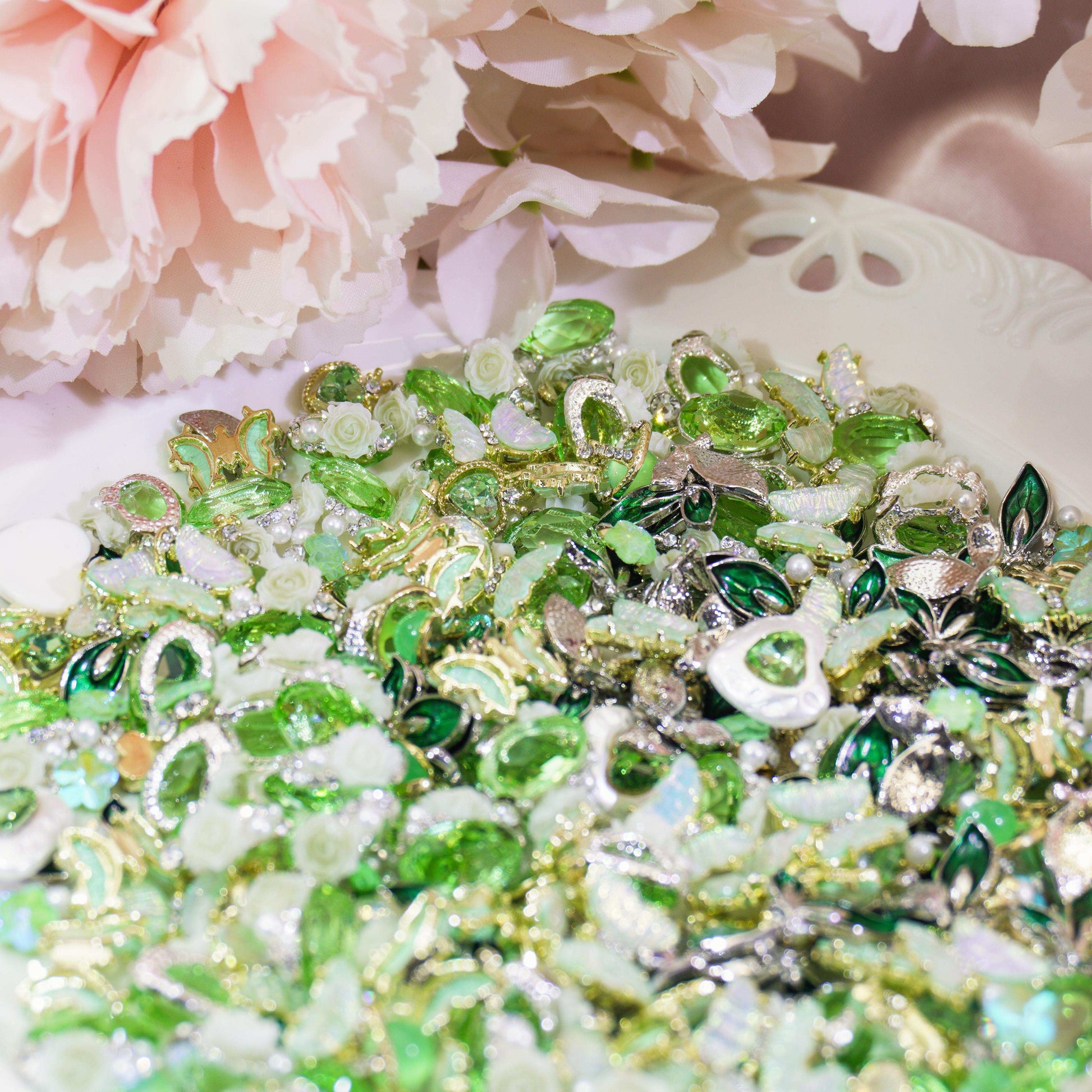 Green Serenade-Shine Shine DIY Metal Nail Charms