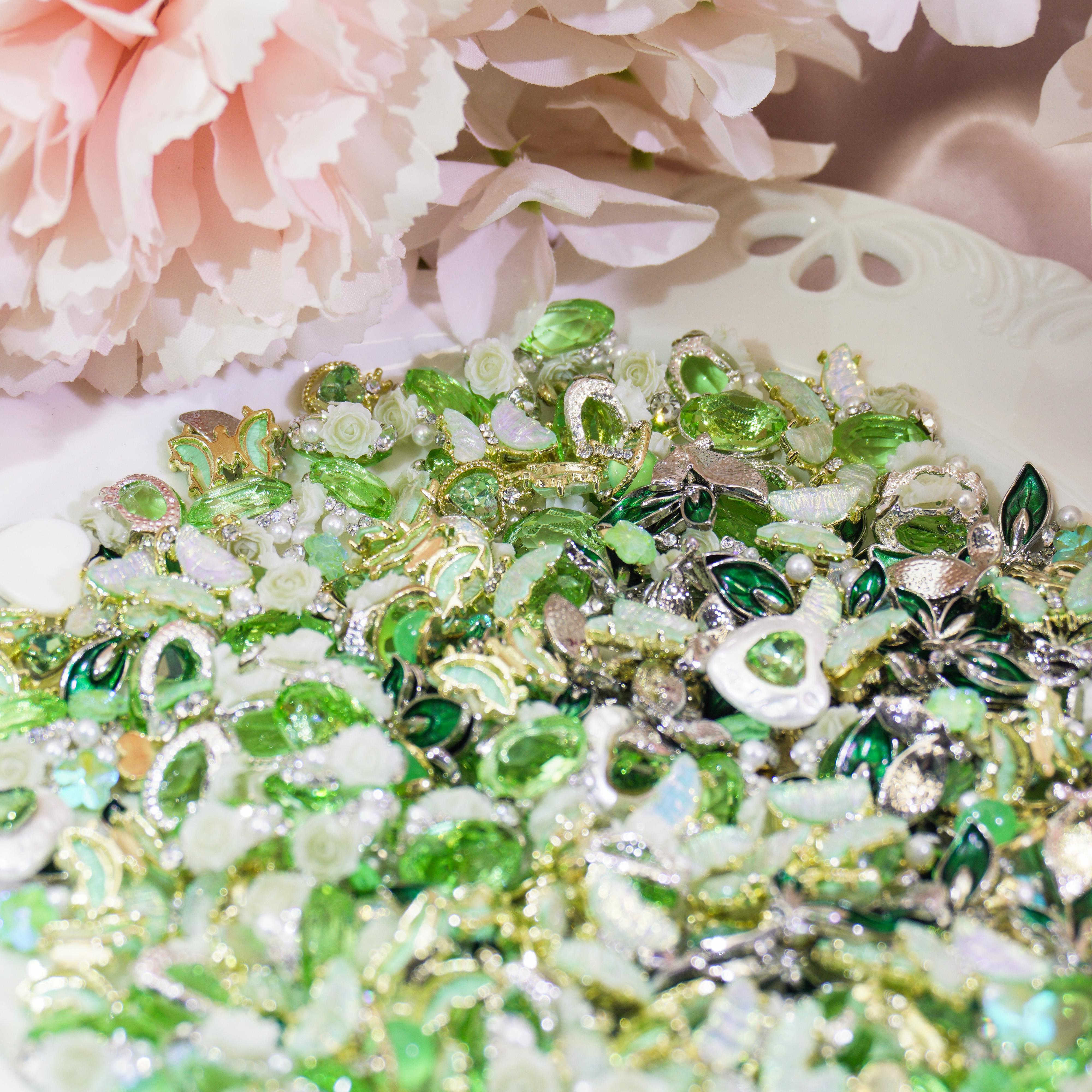 Green Serenade-Shine Shine DIY Metal Nail Charms